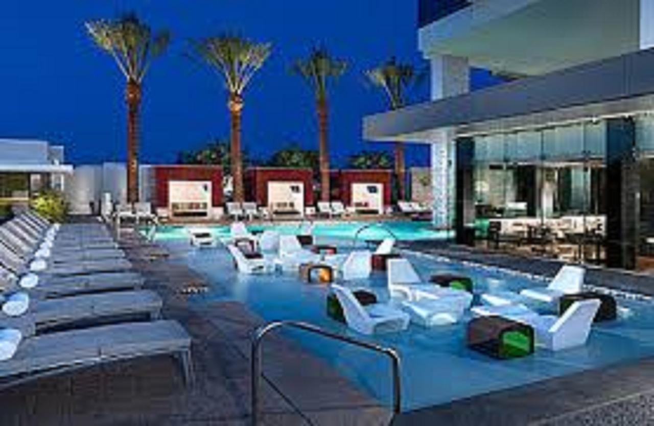 Luxury Suites At Palms Place Las Vegas Exterior photo